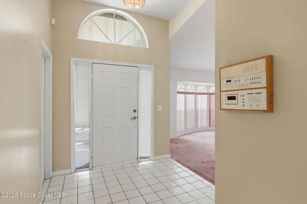400 Vin Rose CIR SE, Palm Bay, FL 32909