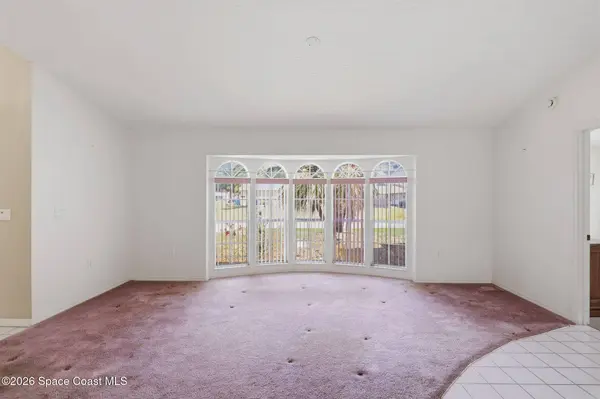 400 Vin Rose CIR SE, Palm Bay, FL 32909