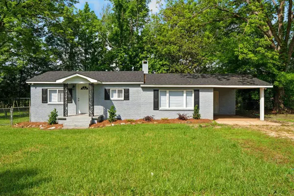 319 N Jackson Ave., Quitman, MS 39355
