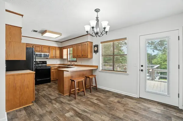 46 Co Rd 184, Louin, MS 39338