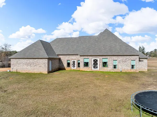 245 Co Rd 1711, Bay Springs, MS 39422