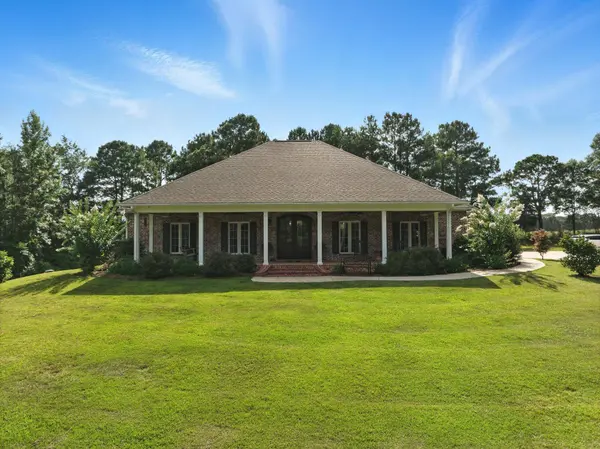 50 County Rd 151B1, Laurel, MS 39443