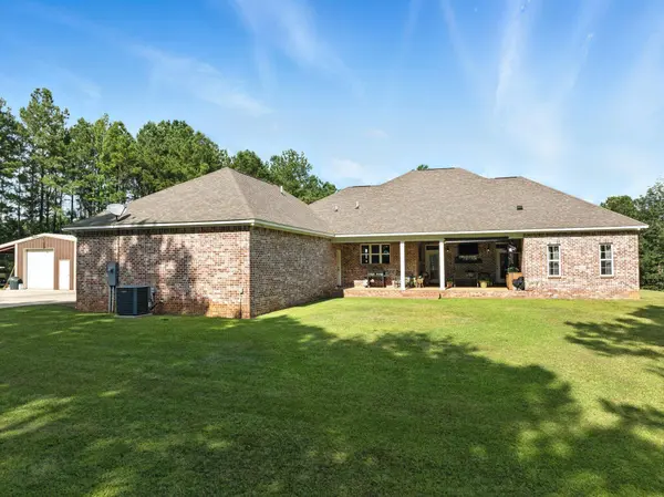 50 County Rd 151B1, Laurel, MS 39443