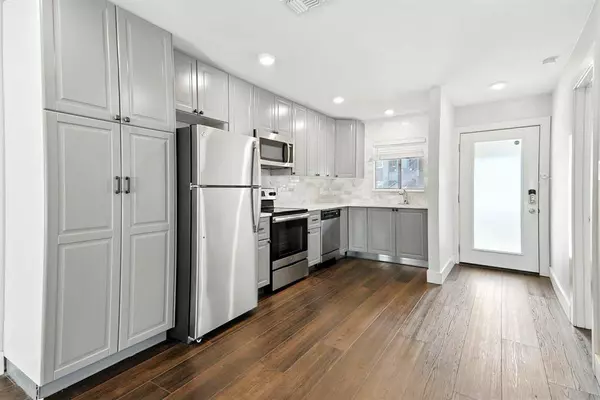 909 Reinli ST #144, Austin, TX 78751