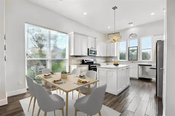 26 Quiet Meadow CIR, Wimberley, TX 78676