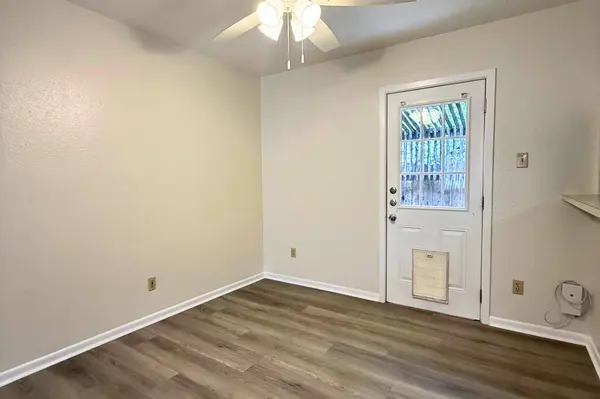 8421 Fathom CIR #A, Austin, TX 78750