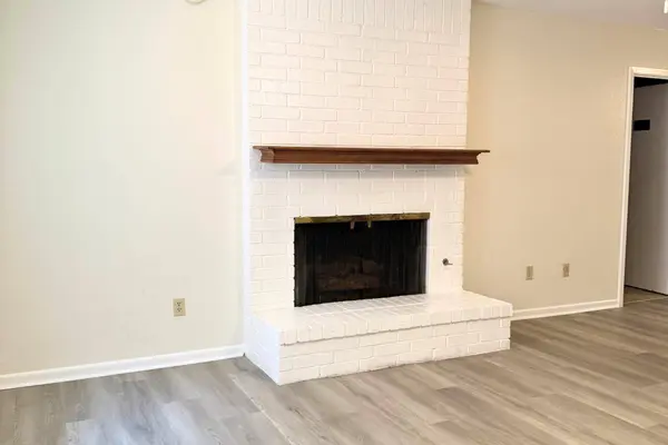 8421 Fathom CIR #A, Austin, TX 78750