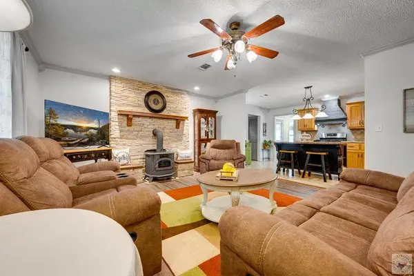 4512 Fm 114, Avery, TX 75554