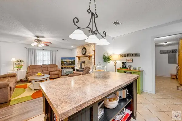 4512 Fm 114, Avery, TX 75554