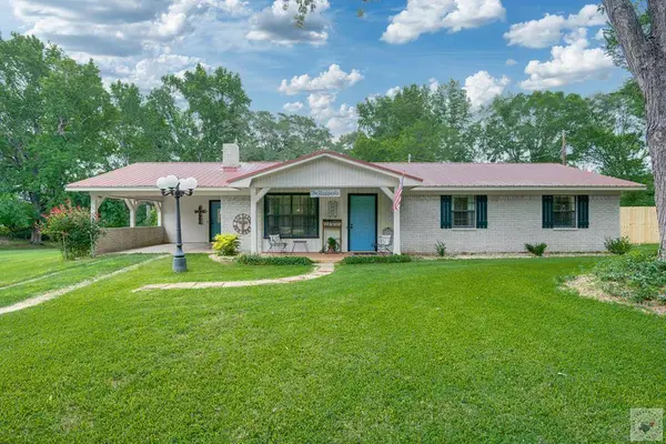 4512 Fm 114, Avery, TX 75554