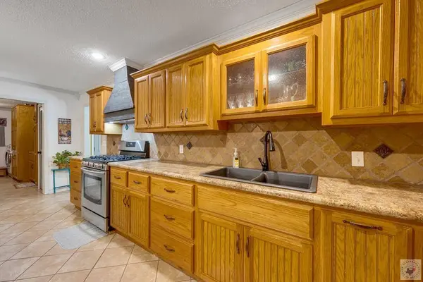4512 Fm 114, Avery, TX 75554