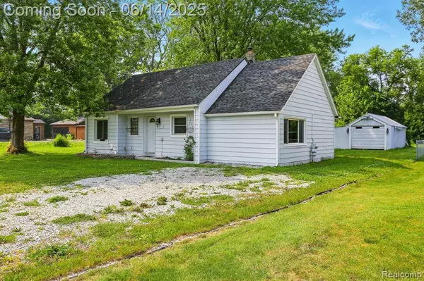 2121 Chesley Drive, Sterling Heights, MI 48310