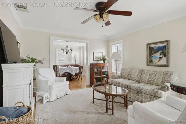 21416 Roosevelt AVE, Farmington Hills, MI 48336