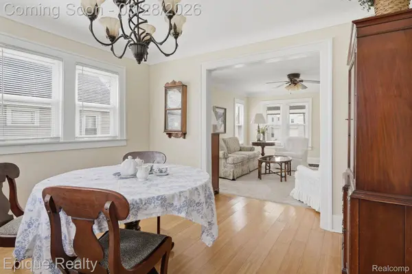 21416 Roosevelt AVE, Farmington Hills, MI 48336