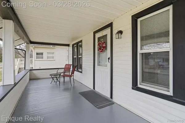 21416 Roosevelt AVE, Farmington Hills, MI 48336