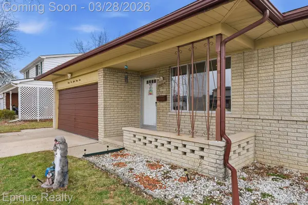 36844 Kyro CT, Sterling Heights, MI 48310