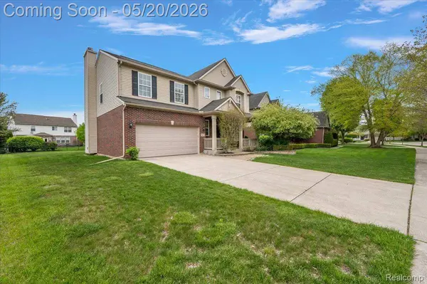 14257 Red Pine DR, Sterling Heights, MI 48313