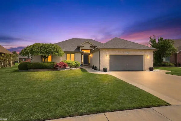 48822 Park Place DR, Macomb Twp, MI 48044