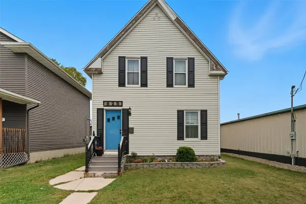 825 4th ST SW, Cedar Rapids, IA 52404
