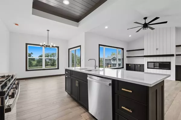 3115 Peregrine CT SE, Cedar Rapids, IA 52403