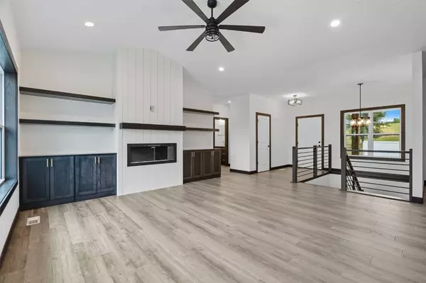 3115 Peregrine CT SE, Cedar Rapids, IA 52403