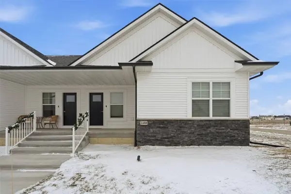 2488 Bluegrass ST, Marion, IA 52302