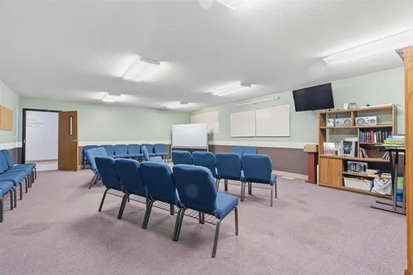 1700 Boyson RD NE, Cedar Rapids, IA 52402