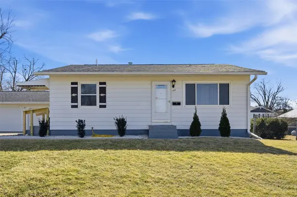 155 Oklahoma AVE SW, Cedar Rapids, IA 52404