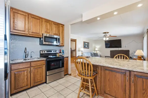 155 Oklahoma AVE SW, Cedar Rapids, IA 52404
