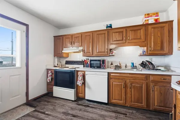 159 Crestridge DR NW, Cedar Rapids, IA 52405
