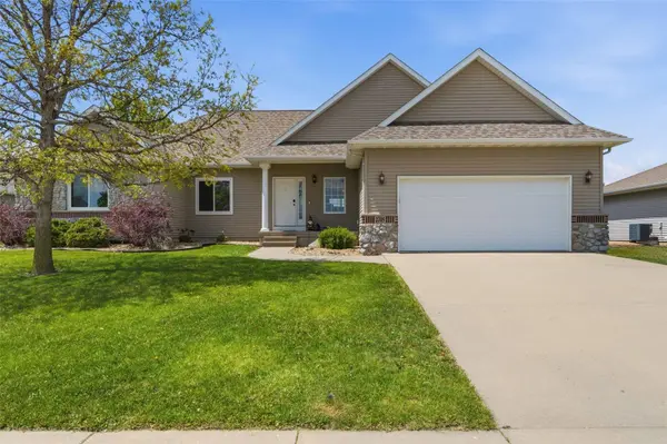 2705 44th ST, Marion, IA 52302