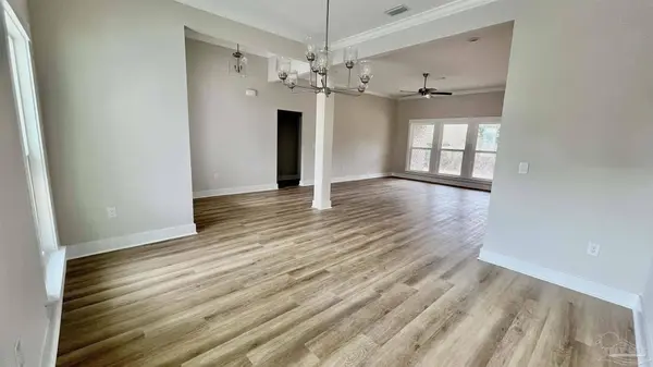 6475 Ledgestone Ct, Pensacola, FL 32526
