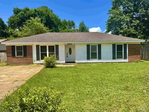 3962 Elmcrest Dr, Pensacola, FL 32504
