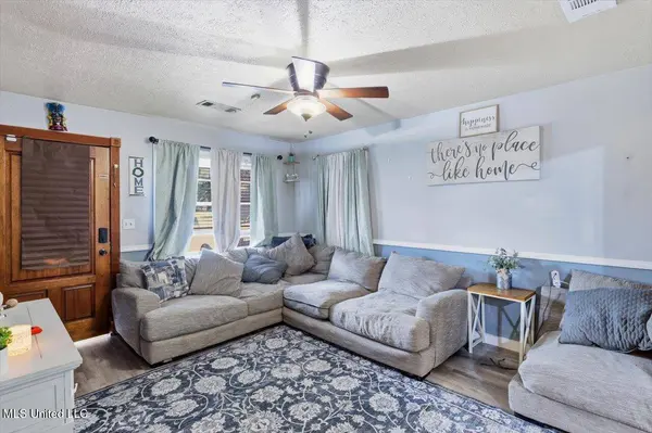 305 Lionel Road, Pearl, MS 39208