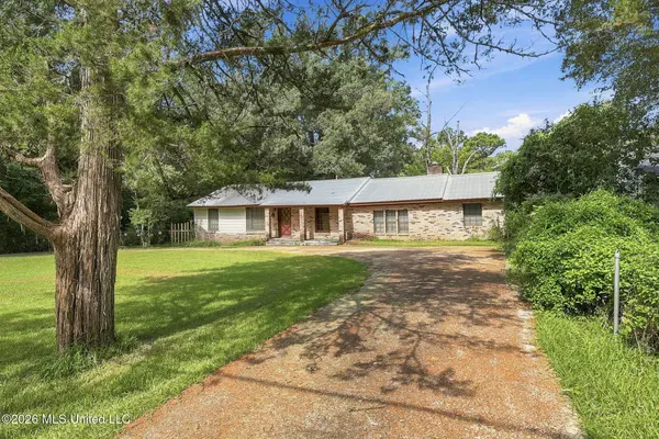 3887 Forest Hill Road