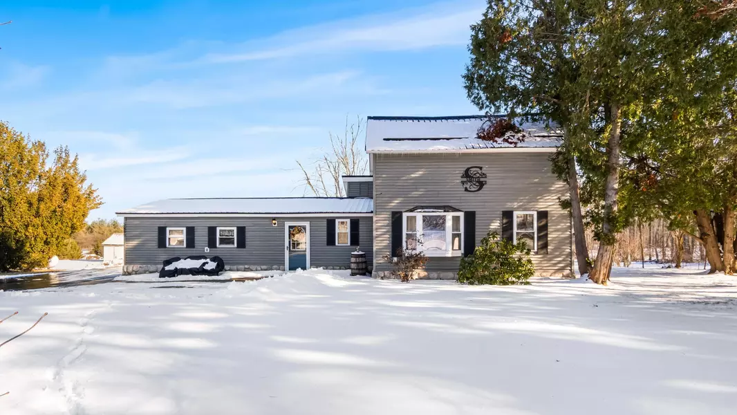 3890 N Abbe Rd, Comins, MI 48619-9703