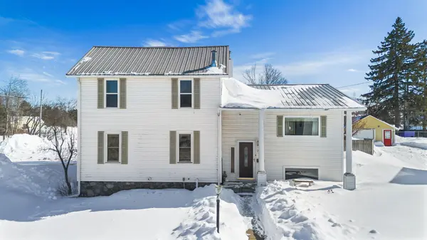 260 Duncan Ave, Cheboygan, MI 49721-1314