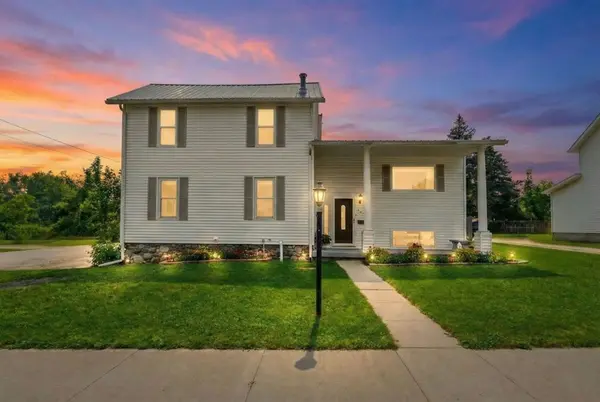 260 Duncan Ave, Cheboygan, MI 49721-1314