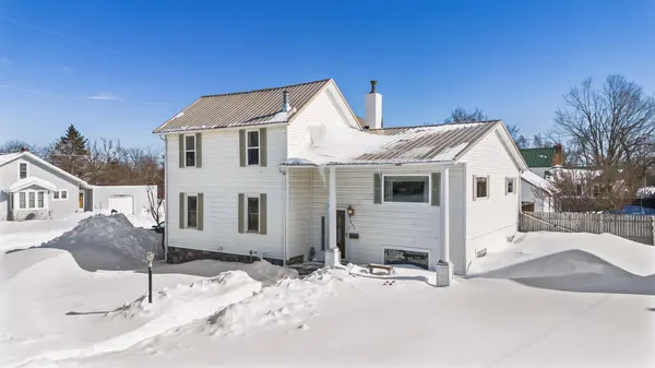 260 Duncan Ave, Cheboygan, MI 49721-1314