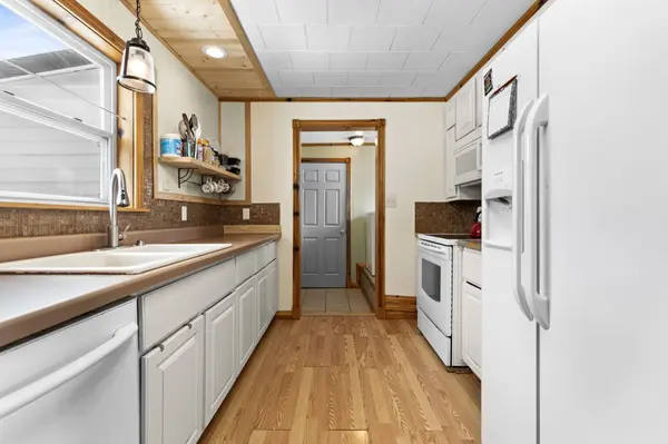 4219 N Ocqueoc Rd, Millersburg, MI 49759-9733