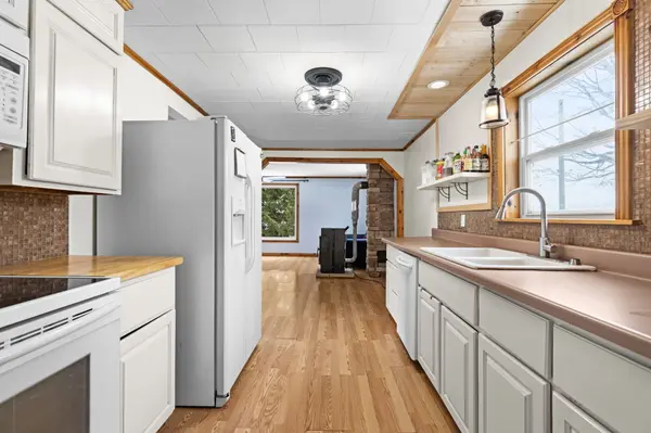 4219 N Ocqueoc Rd, Millersburg, MI 49759-9733