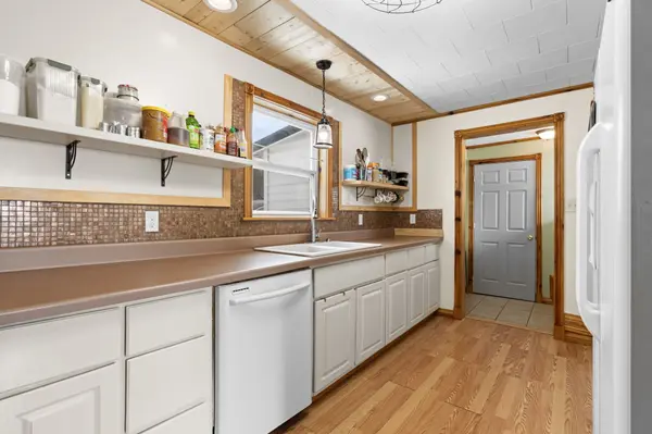 4219 N Ocqueoc Rd, Millersburg, MI 49759-9733