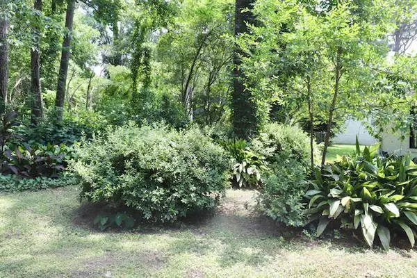 1704 Ridgewood Dr., Columbia, MS 39429