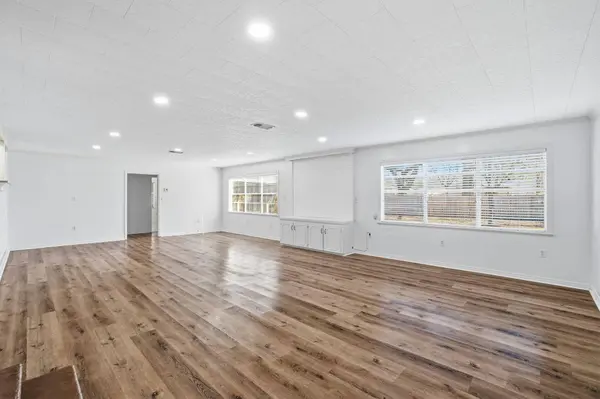 1620 Orchard Dr., Columbia, MS 39429