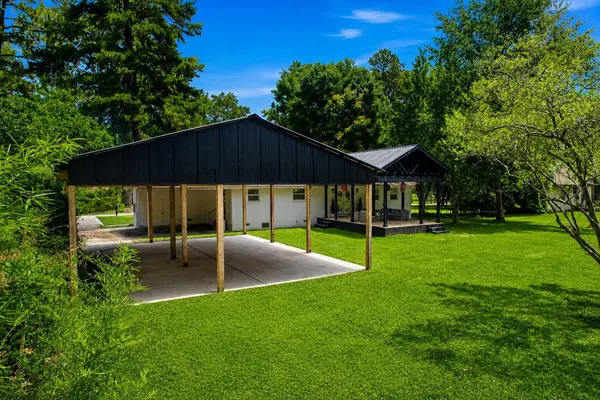 1602 Church St., Columbia, MS 39429