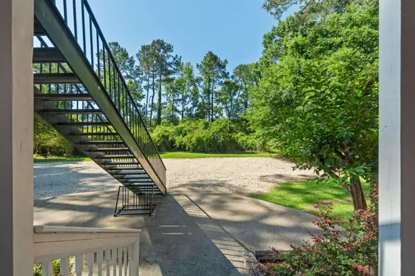 720 Broad St., Columbia, MS 39429