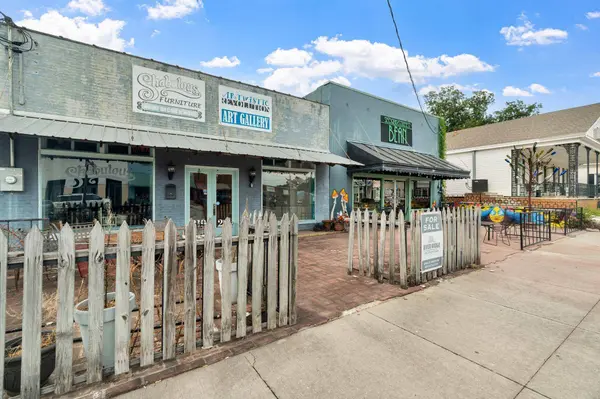 321 2nd St., Columbia, MS 39429