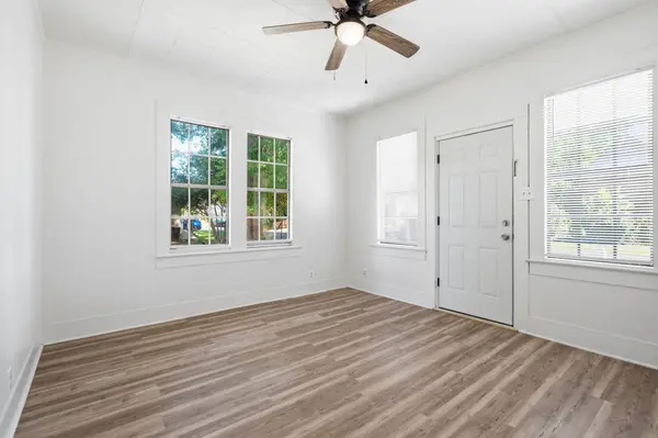 807 Central Ave., Columbia, MS 39429