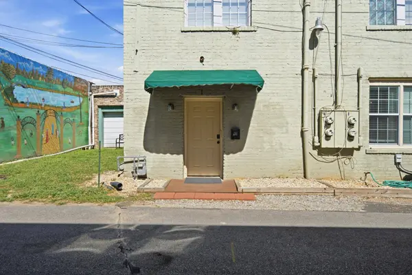 404 Courthouse, Columbia, MS 39429