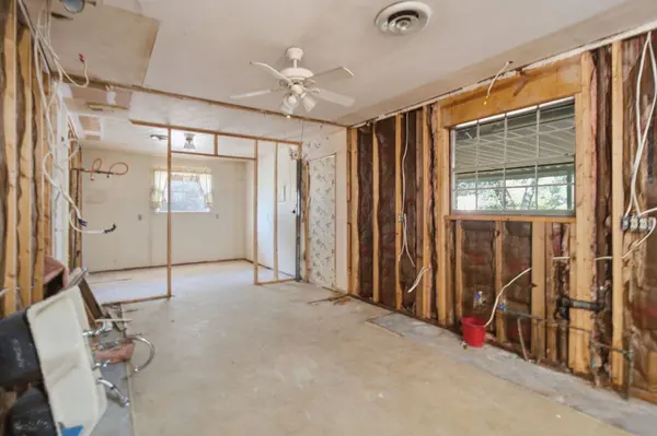 1806 Ridgewood Dr., Columbia, MS 39429